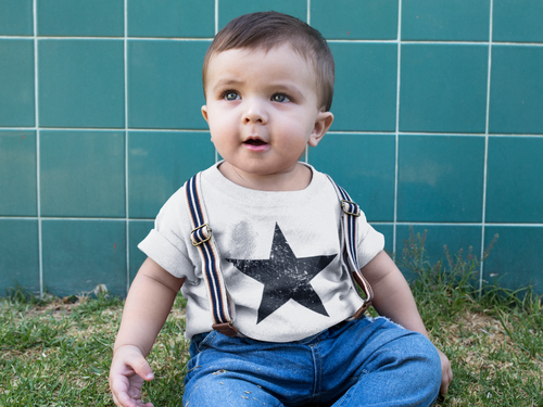 Black distressed Star