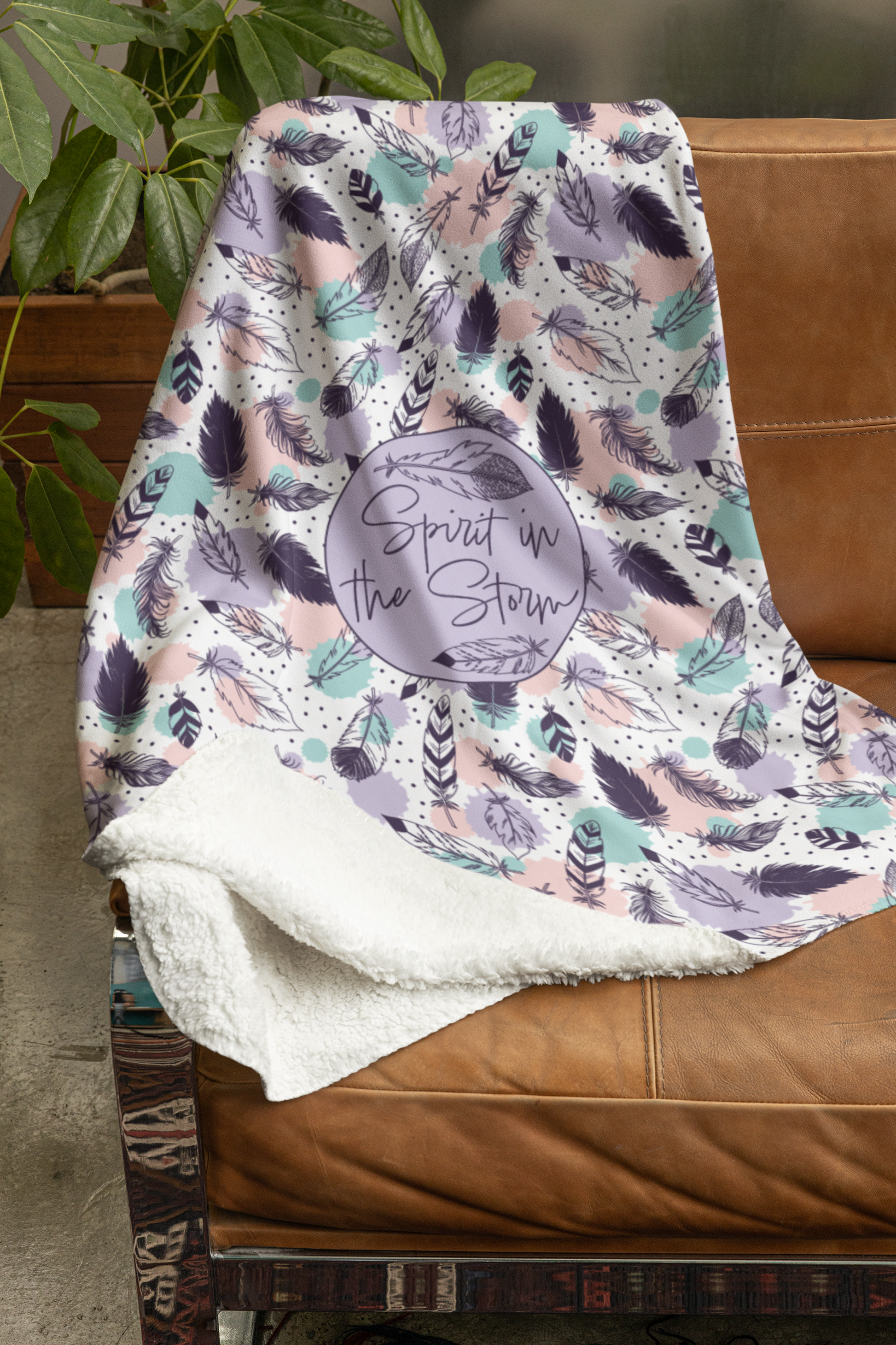 Spirit in the Storm – Feather Design Cozy Sherpa Fleece Blanket