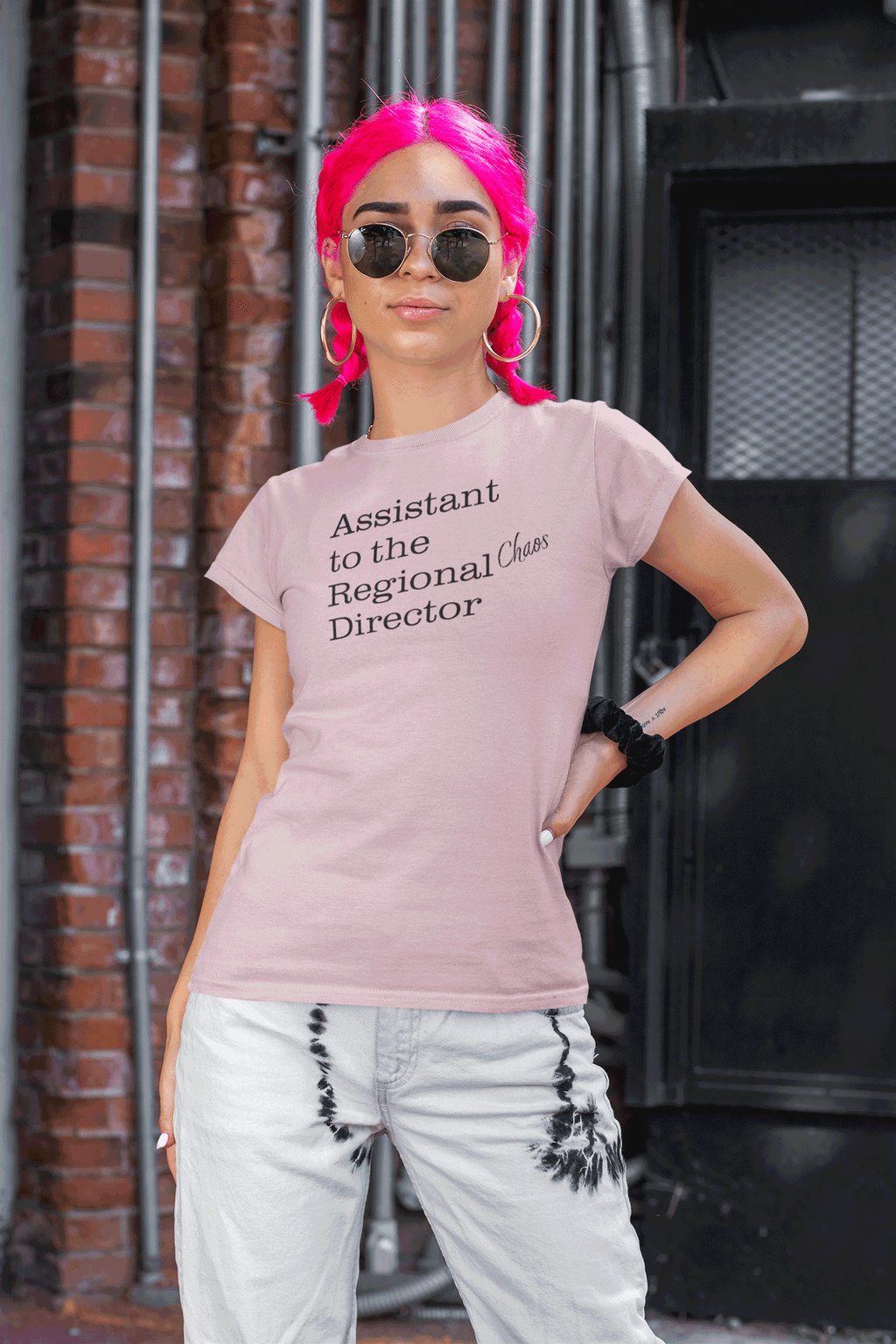 Red_rock_chaos_assistant_to_the_regional_chaos_director_model_pink