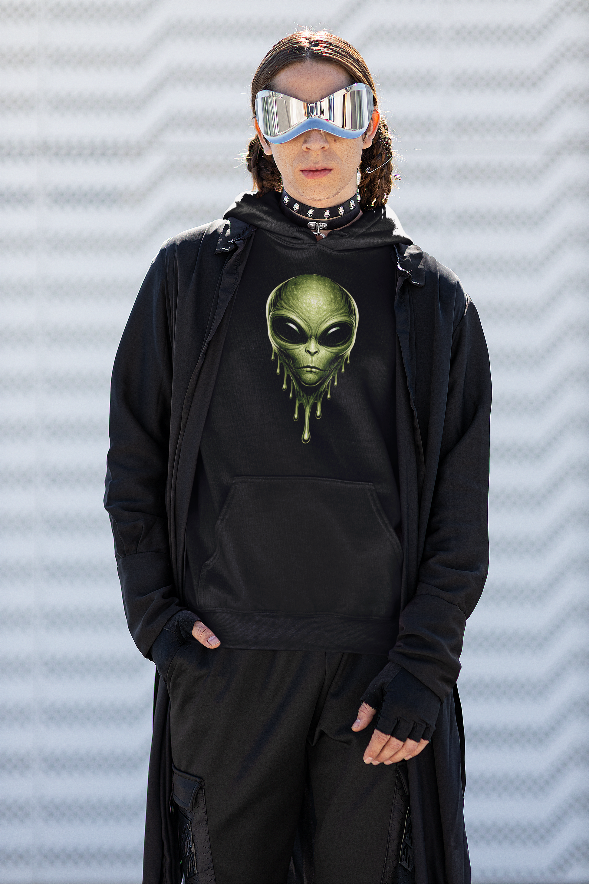 red-rock-chaos-dripping-alien-tshirt-black-model